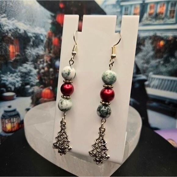 Tree Agate Beaded Christmas Tree Charm Gemstone Festive Earrings - Picture 7 of 7